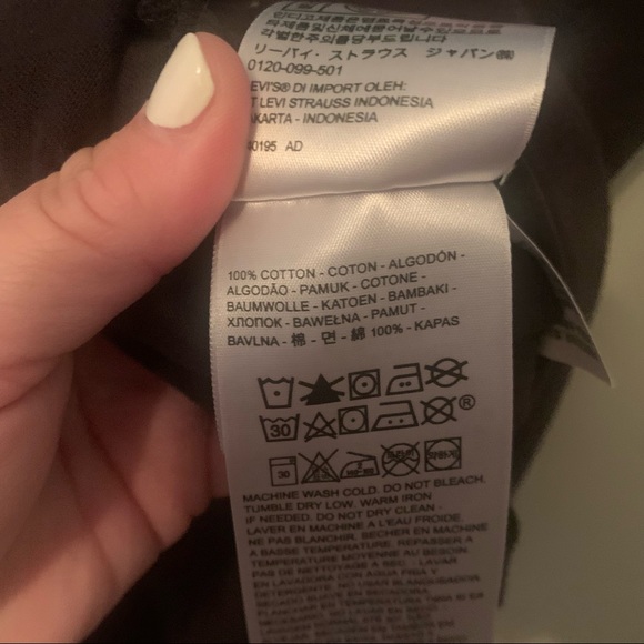 LEVI’S Logo Graphic Short Sleeve Tee - Picture 4 of 6